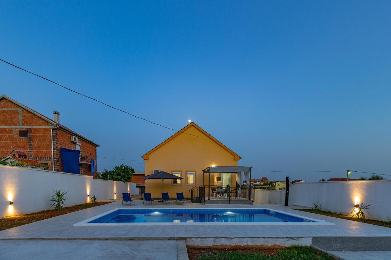 Villa Family And Friends Private Heated Pool With Jacuzzi ザダル エクステリア 写真