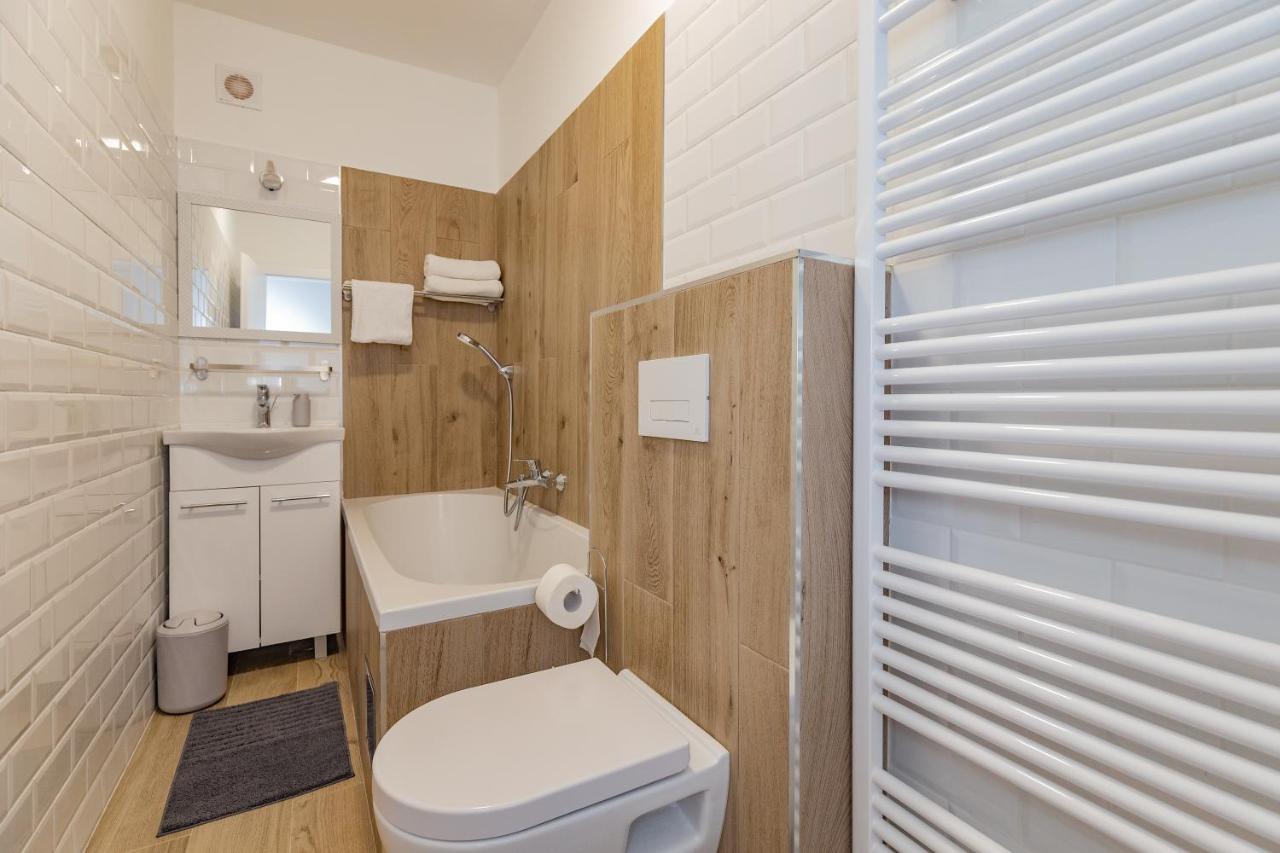 Villa Family And Friends Private Heated Pool With Jacuzzi ザダル エクステリア 写真